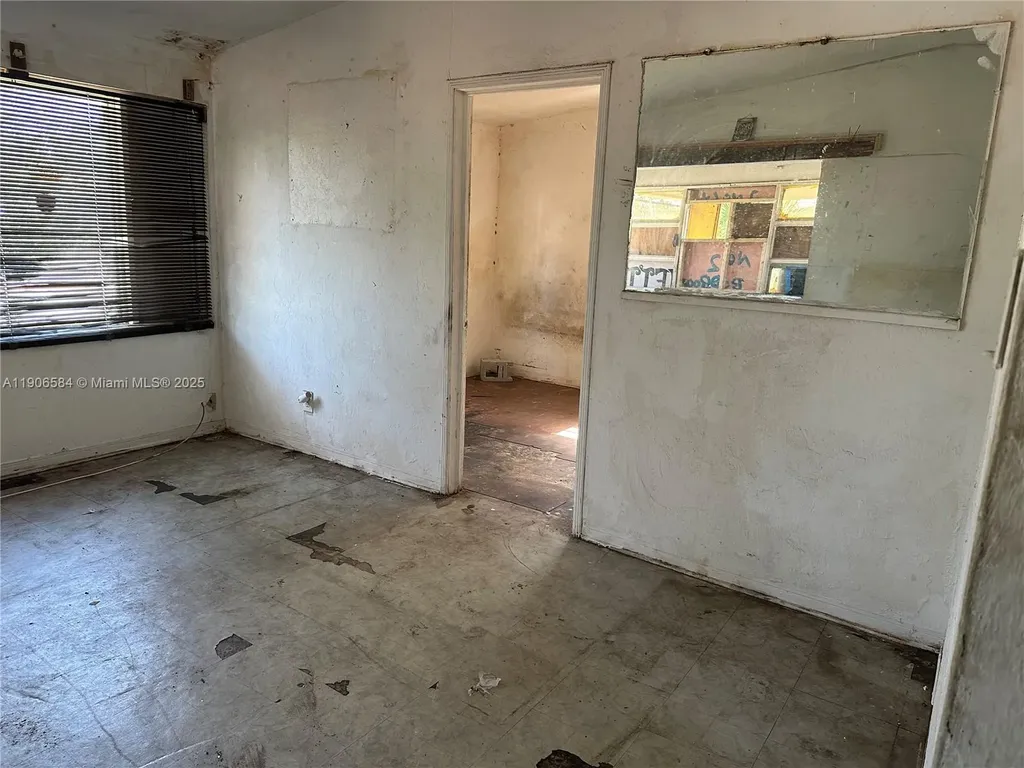 733 NW 27th Avenue Fort Lauderdale FL 33311