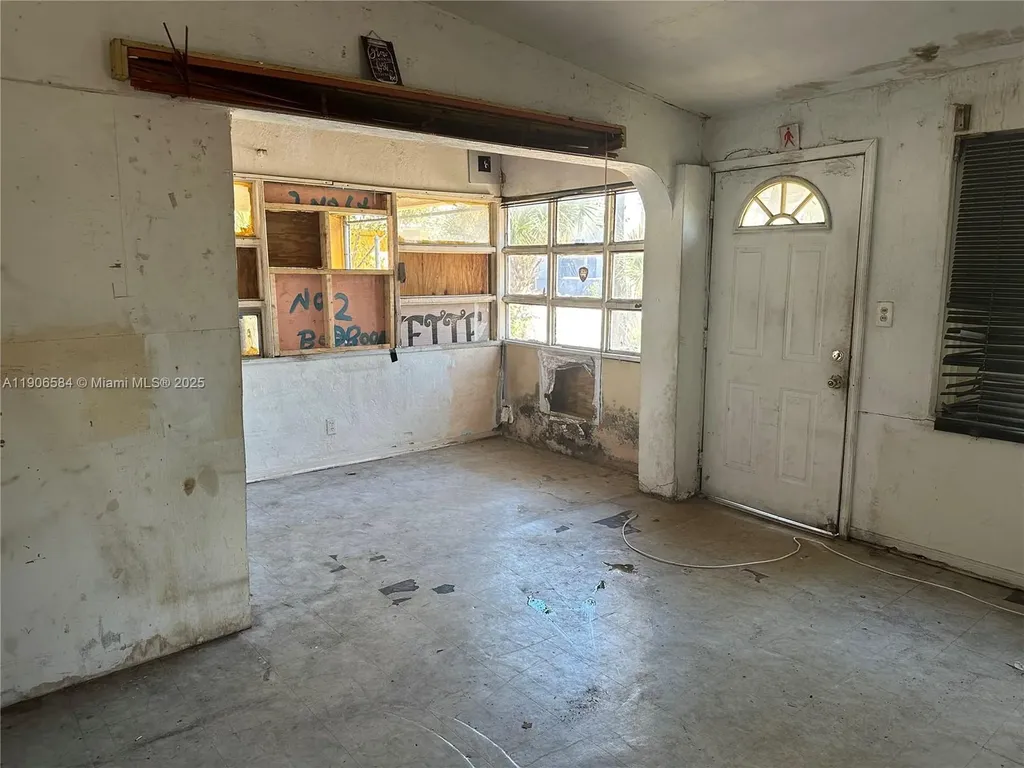 733 NW 27th Avenue Fort Lauderdale FL 33311