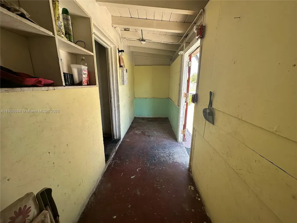 733 NW 27th Avenue Fort Lauderdale FL 33311