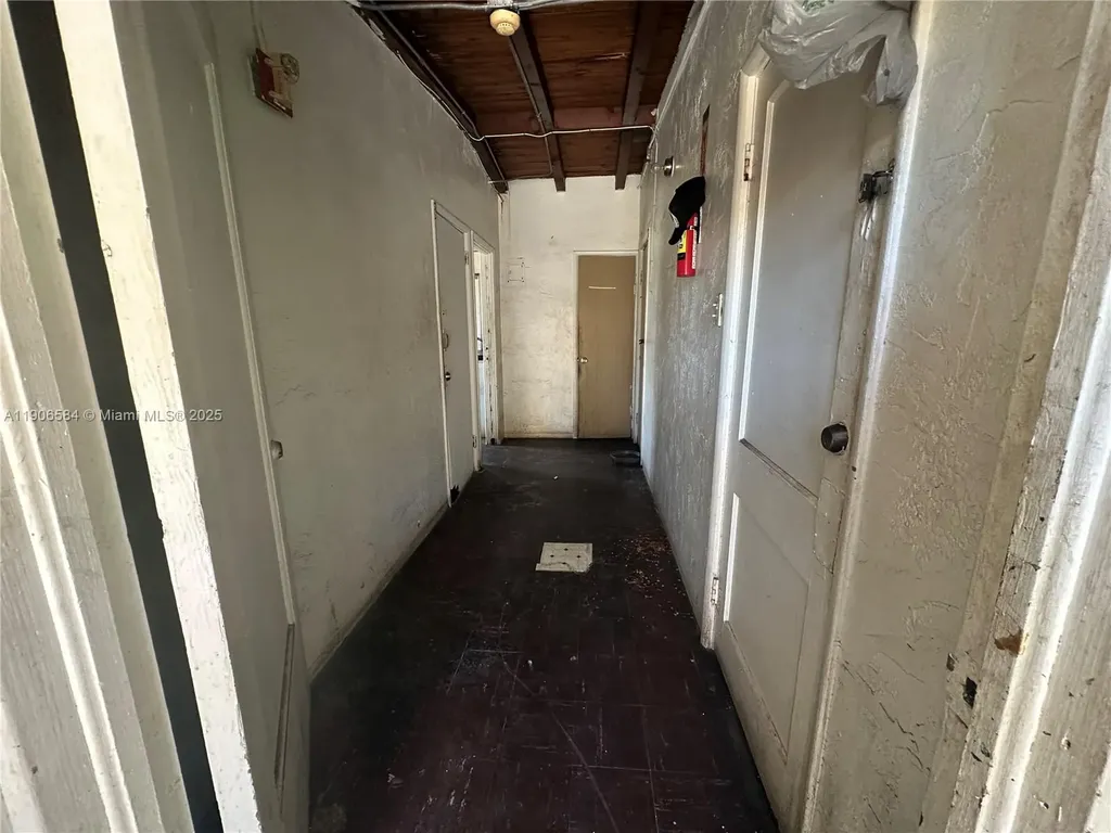 733 NW 27th Avenue Fort Lauderdale FL 33311