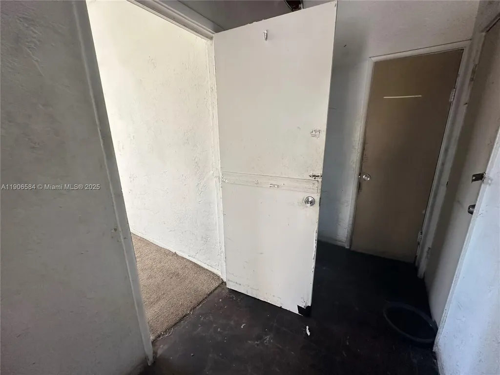 733 NW 27th Avenue Fort Lauderdale FL 33311