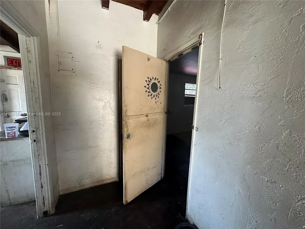 733 NW 27th Avenue Fort Lauderdale FL 33311