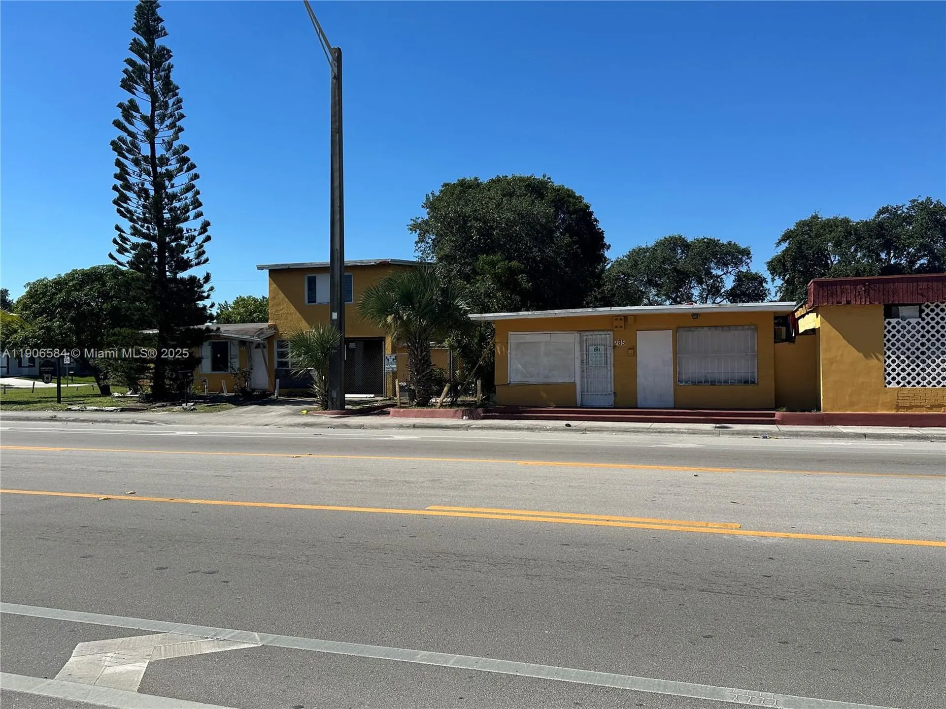 733 NW 27th Avenue Fort Lauderdale FL 33311