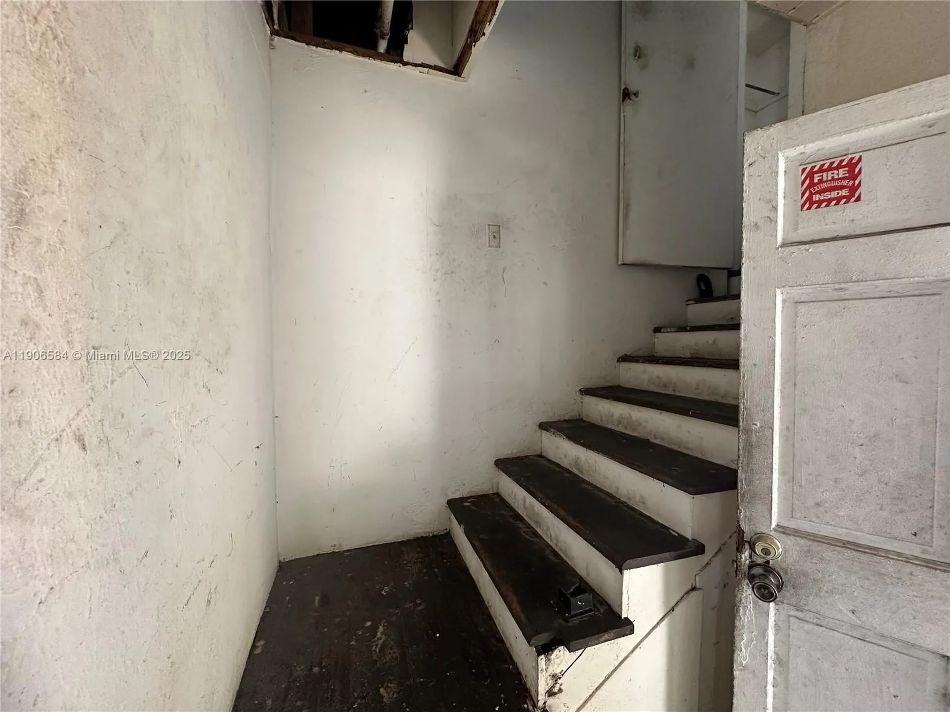 733 NW 27th Avenue Fort Lauderdale FL 33311