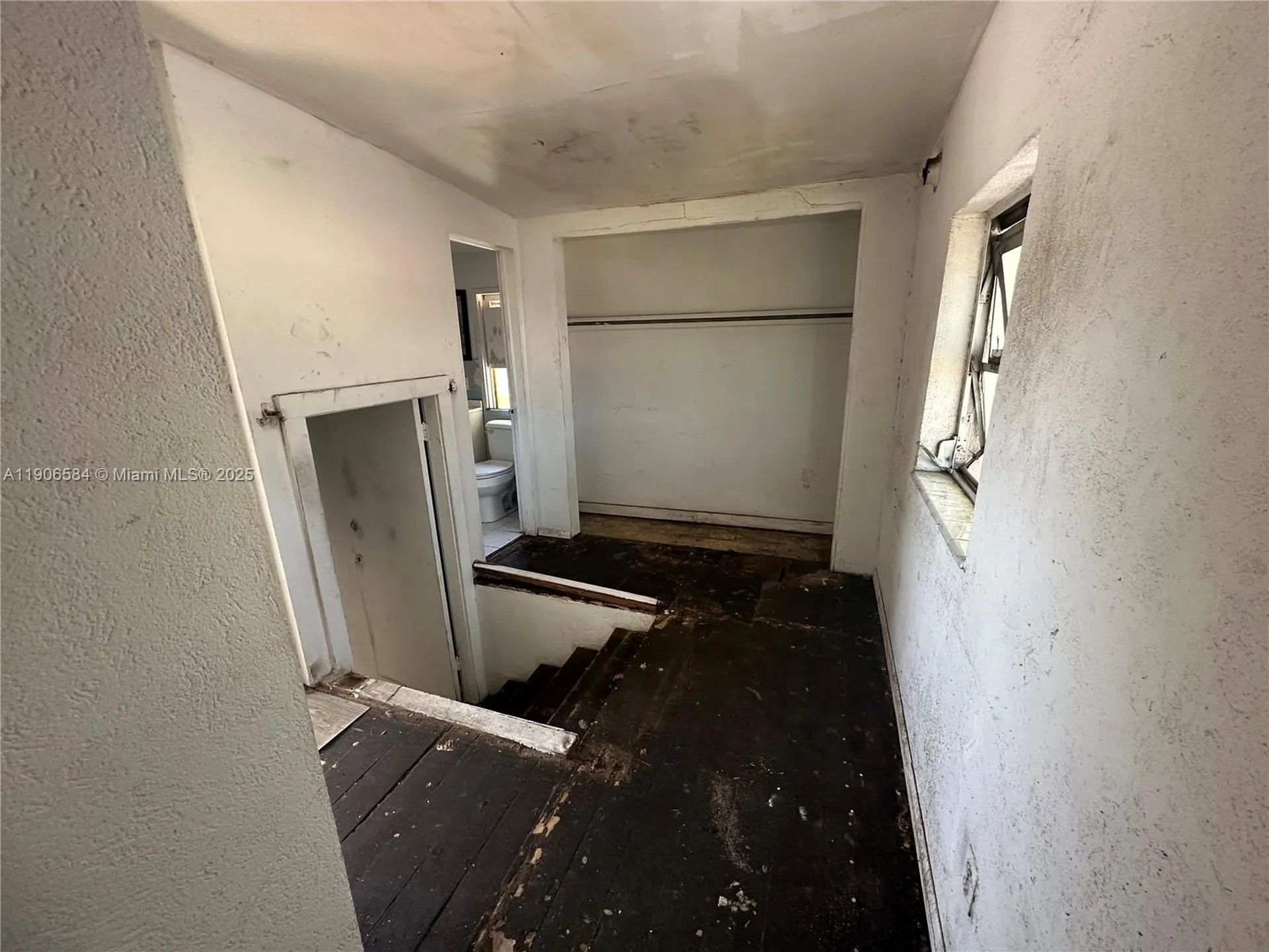 733 NW 27th Avenue Fort Lauderdale FL 33311