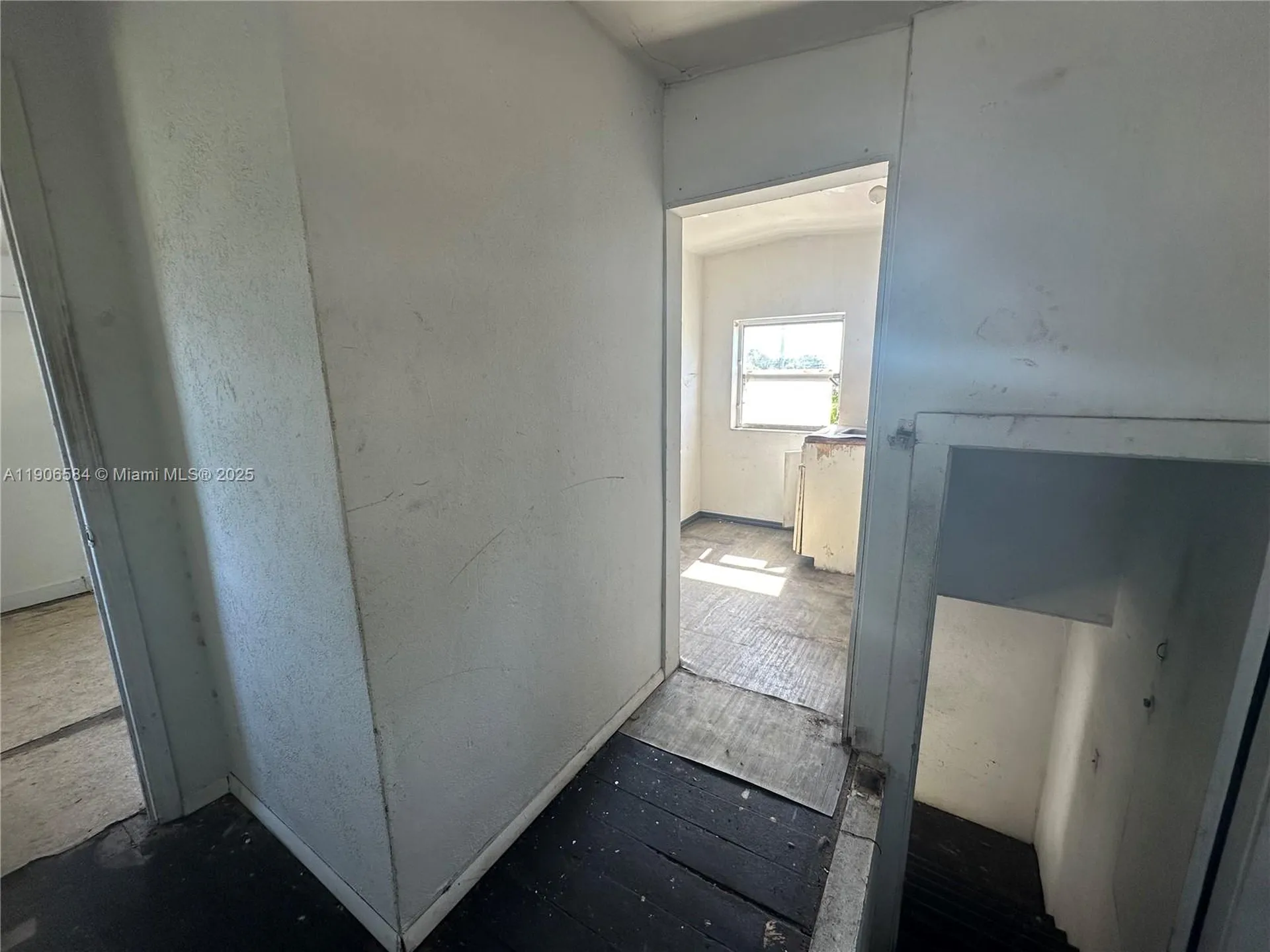 733 NW 27th Avenue Fort Lauderdale FL 33311