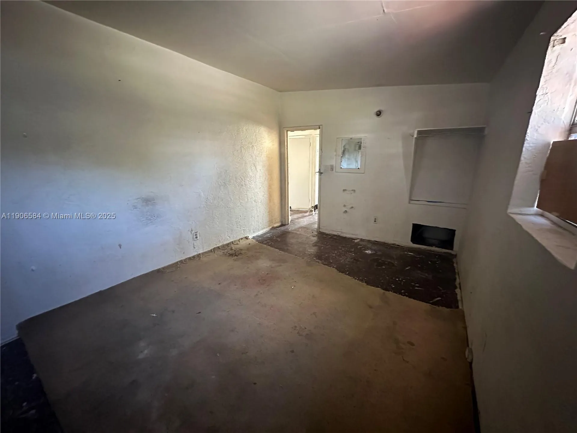 733 NW 27th Avenue Fort Lauderdale FL 33311