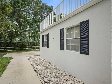 6365 NW 79th Way Parkland FL 33067