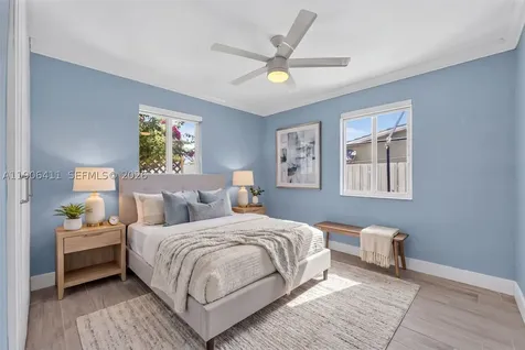 717 SE 2nd Street Deerfield Beach FL 33441