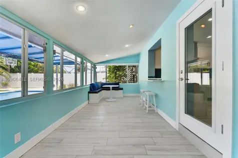 717 SE 2nd Street Deerfield Beach FL 33441