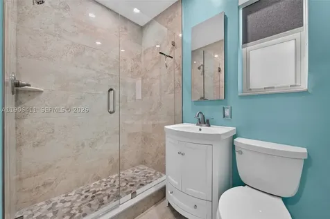 717 SE 2nd Street Deerfield Beach FL 33441