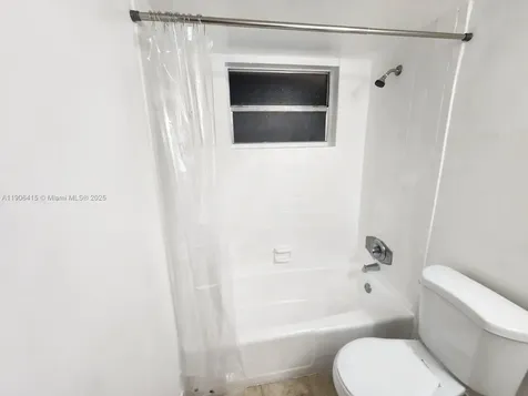 8704 NW 35th Street Coral Springs FL 33065