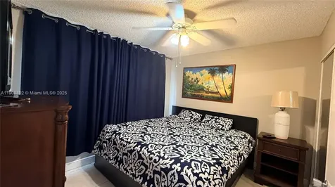 571 SW 142nd Avenue Pembroke Pines FL 33027