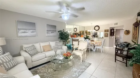 571 SW 142nd Avenue Pembroke Pines FL 33027