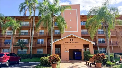 571 SW 142nd Avenue Pembroke Pines FL 33027