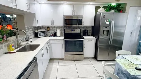 571 SW 142nd Avenue Pembroke Pines FL 33027