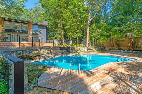 6525 SW 133rd Drive Pinecrest FL 33156