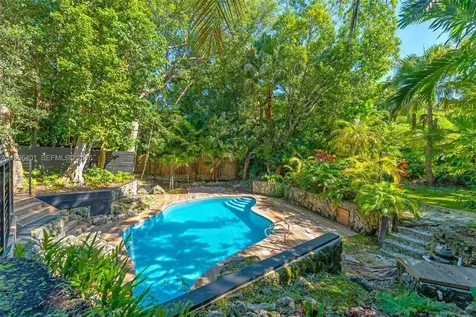 6525 SW 133rd Drive Pinecrest FL 33156