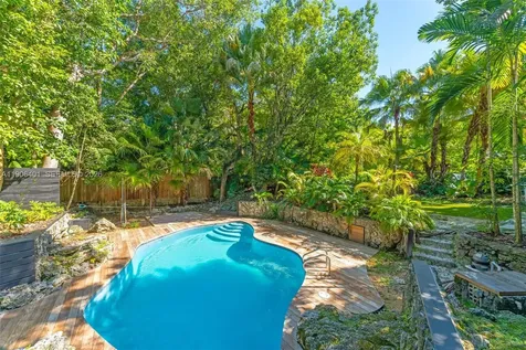 6525 SW 133rd Drive Pinecrest FL 33156
