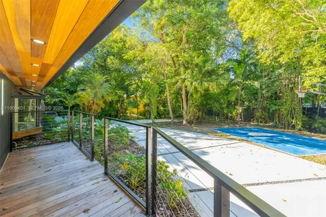 6525 SW 133rd Drive Pinecrest FL 33156