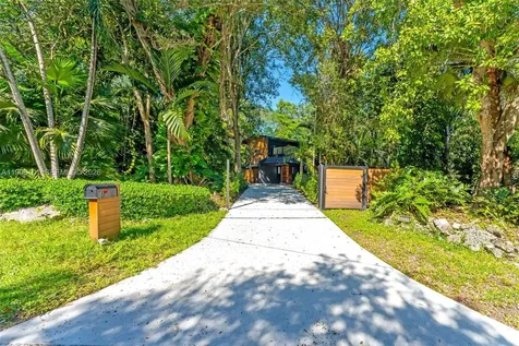 6525 SW 133rd Drive Pinecrest FL 33156