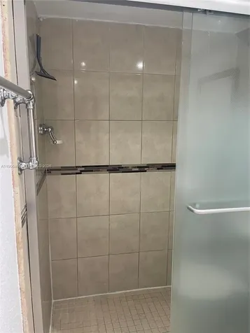 7505 SW 82nd Street Miami FL 33143