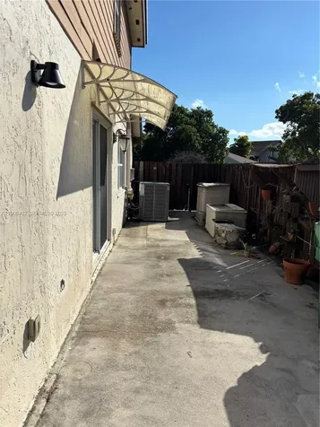 4314 SW 148th Court Miami FL 33185