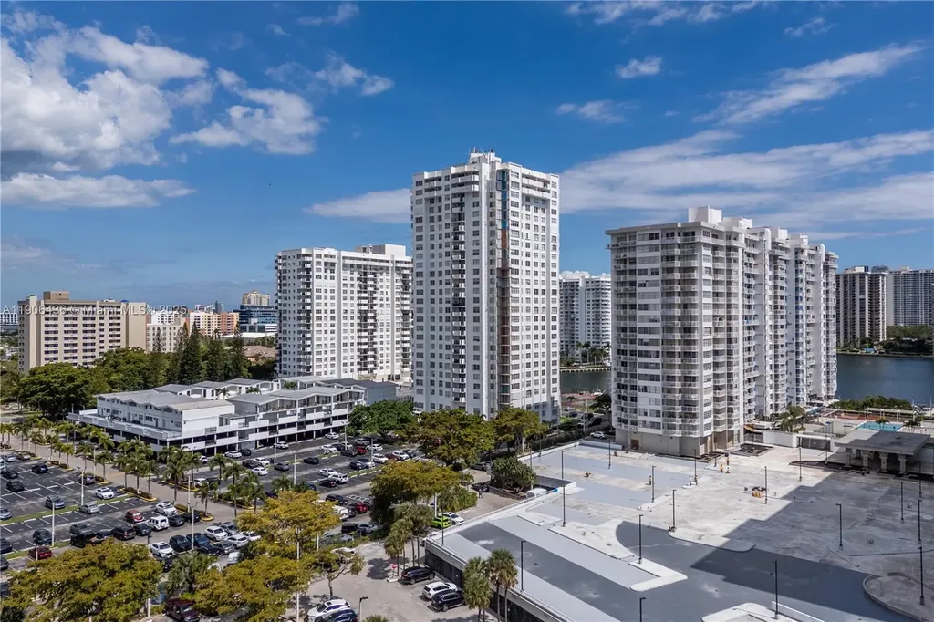2750 NE 183rd Street Aventura FL 33160