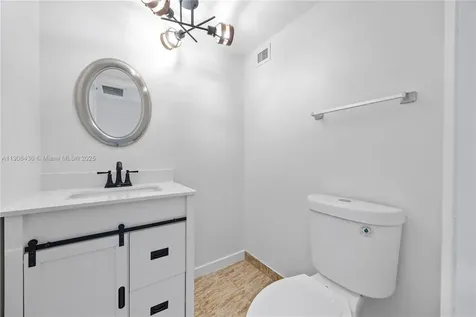 2750 NE 183rd Street Aventura FL 33160
