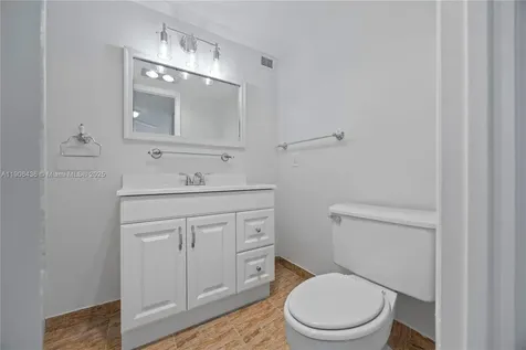 2750 NE 183rd Street Aventura FL 33160