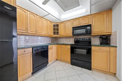 2750 NE 183rd Street Aventura FL 33160