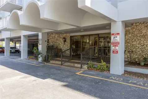 1470 NE 125th Terrace North Miami FL 33161