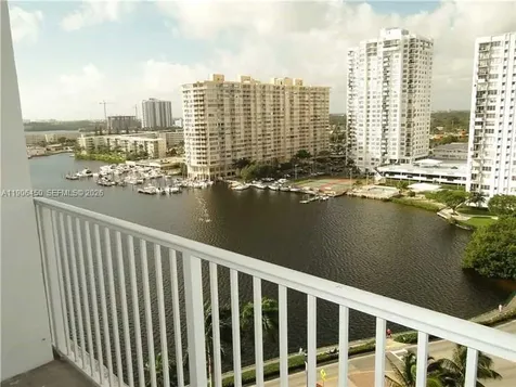 2801 NE 183rd Street Aventura FL 33160