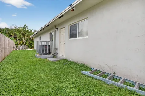 344 SW 3rd Street Florida City FL 33034