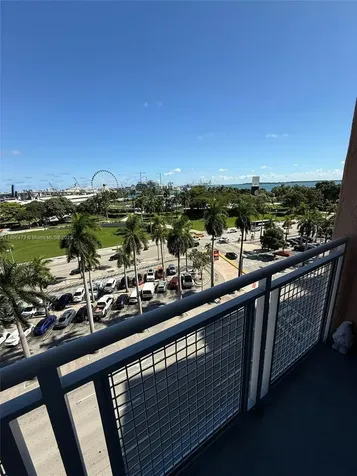 253 NE 2nd Street Miami FL 33132