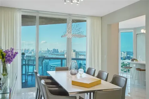300 S Pointe Drive Miami Beach FL 33139