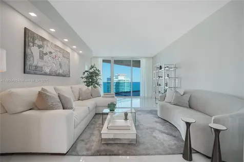 300 S Pointe Drive Miami Beach FL 33139