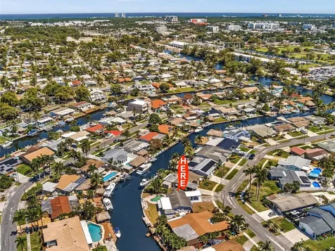 842 Argonaut Isle Dania Beach FL 33004