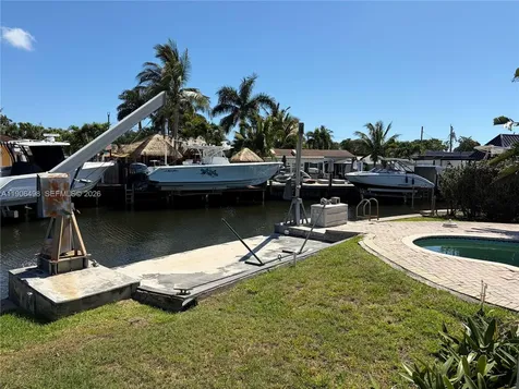 842 Argonaut Isle Dania Beach FL 33004