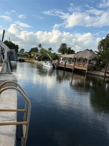 842 Argonaut Isle Dania Beach FL 33004