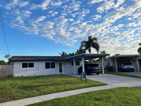 842 Argonaut Isle Dania Beach FL 33004