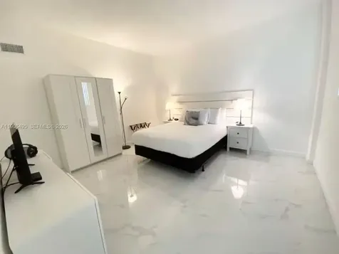 19370 Collins Avenue North Miami Beach FL 33160