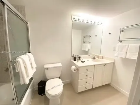 19370 Collins Avenue North Miami Beach FL 33160