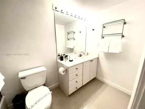 19370 Collins Avenue North Miami Beach FL 33160