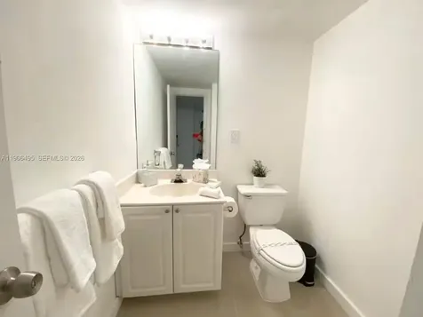 19370 Collins Avenue North Miami Beach FL 33160