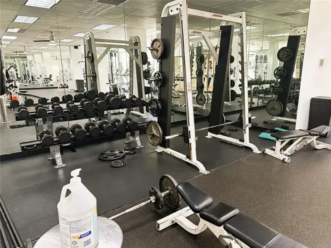 19370 Collins Avenue North Miami Beach FL 33160