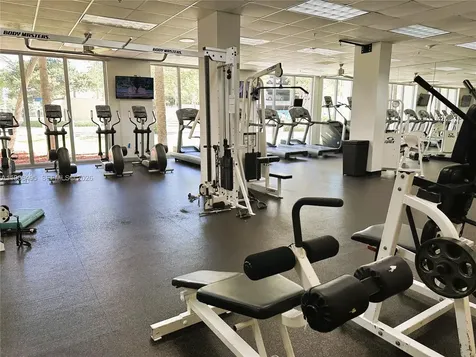 19370 Collins Avenue North Miami Beach FL 33160