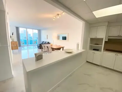 19370 Collins Avenue North Miami Beach FL 33160