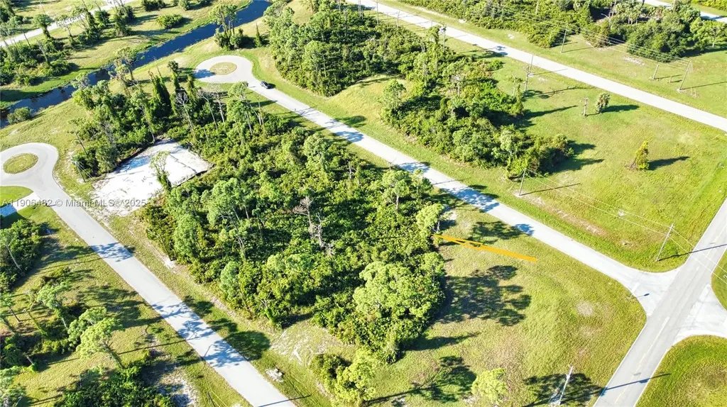 13 Tide Court Other City - In The State Of Florida FL 33946