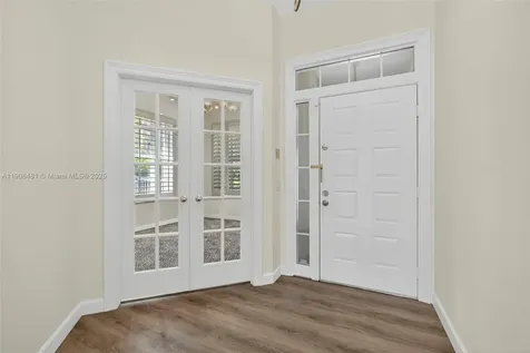 256 Kelsey Park Circle Palm Beach Gardens FL 33410